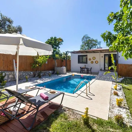 Vilă Uzumlu Village 1 Bedroom 6387 *