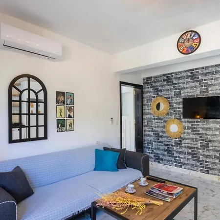 Uzumlu Village 1 Bedroom With Private Garden And Pool Villa
