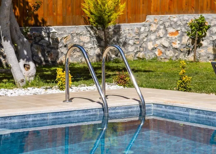 Uzumlu Village 1 Bedroom With Private Garden And Pool Villa Kalkan